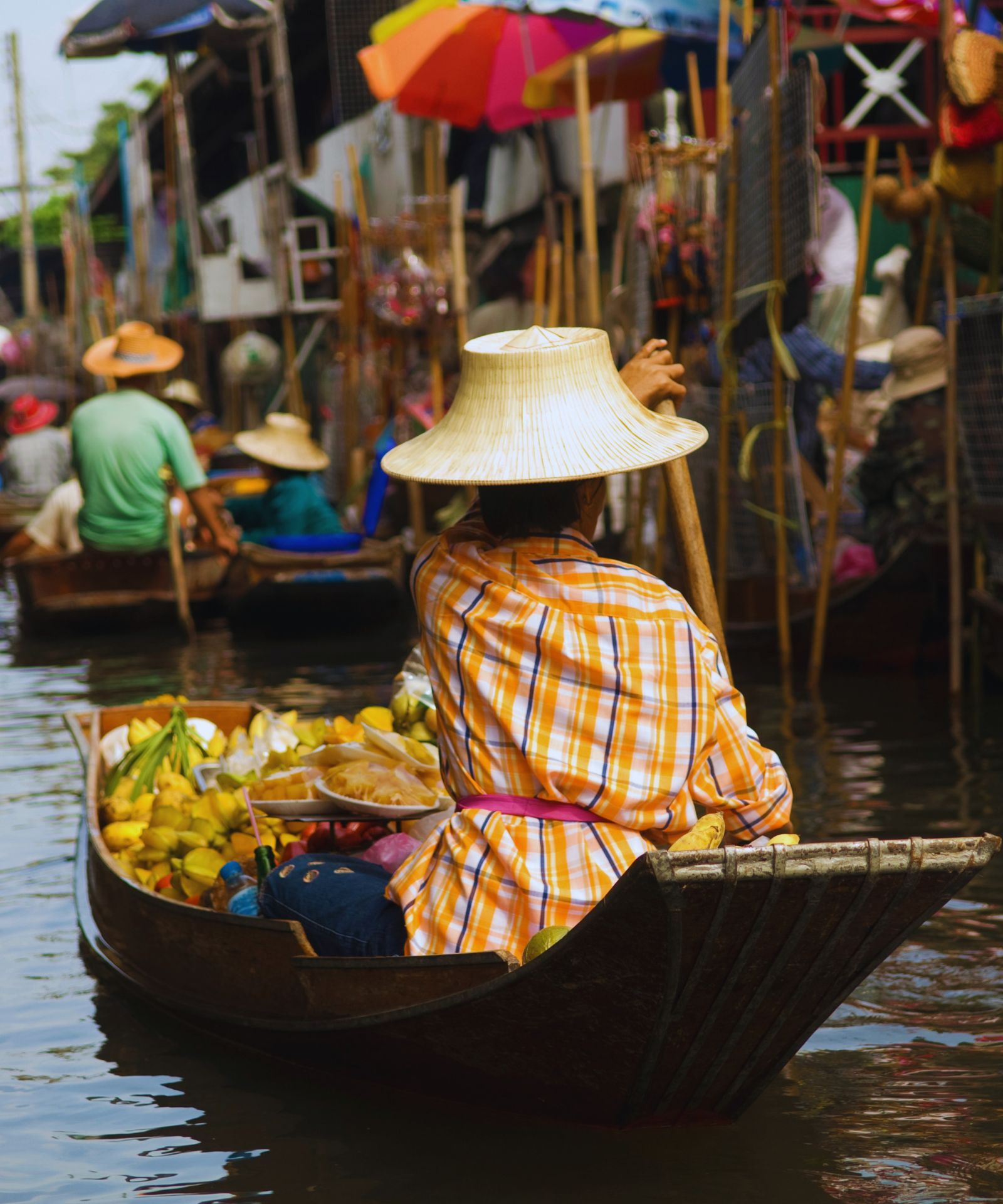 Pattaya Floating Market Review: Tourist Trap or Cultural Gem?